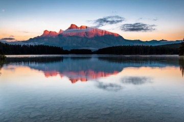 "Adventure is Calling": Timelapse VS & Canada