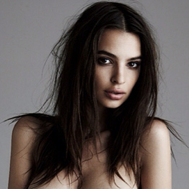 emily_ratajkowski_sexiest_instagram_pics_6
