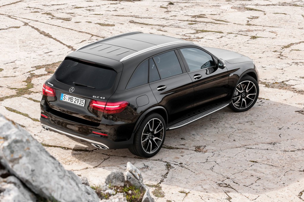 mercedes-amg-glc-43-4matic-mid-size-suv-07-1200x800