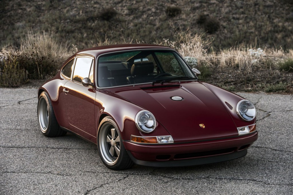 singer-vehicle-design-porsche-911-4-1200x800