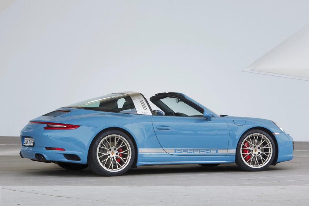 porshe-911-targa-exclusive-design-edition-mount-etna-2