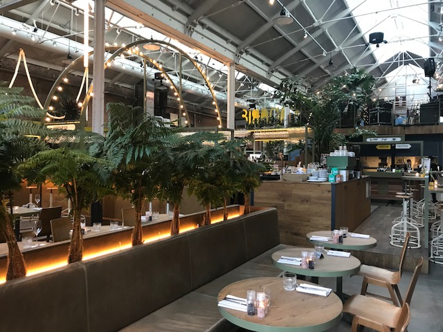 restaurant